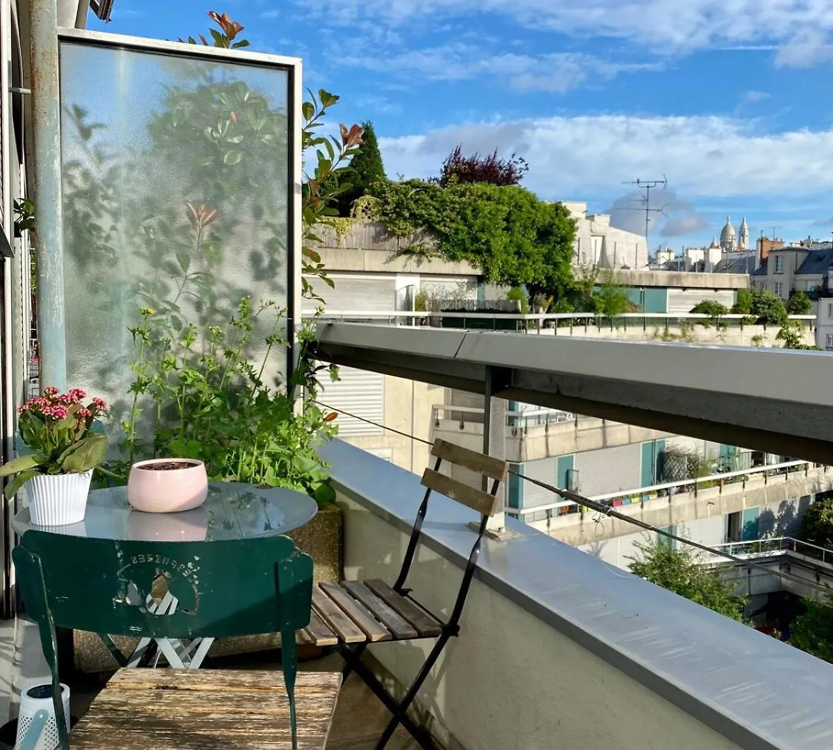 아파트 Charmant Appart Lumineux Balcon 파리 프랑스